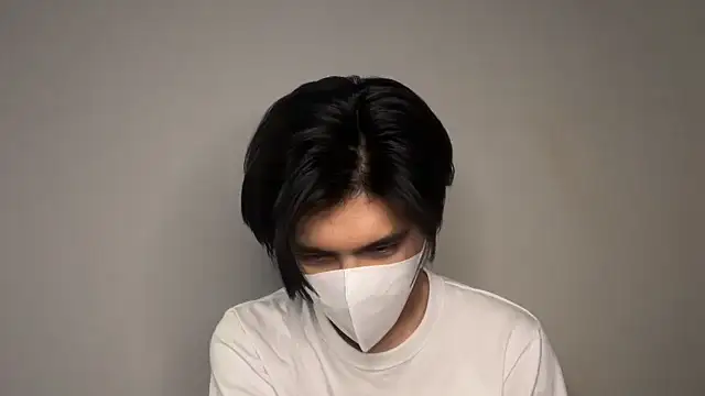 Lio kun online show from November 2025 03:07:02 PM