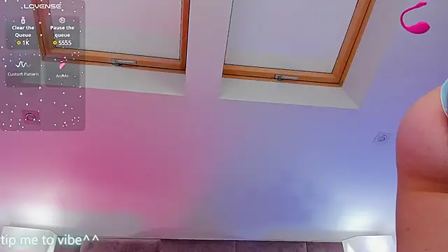 Mayzzie online show from February 2025 03:33:01 AM