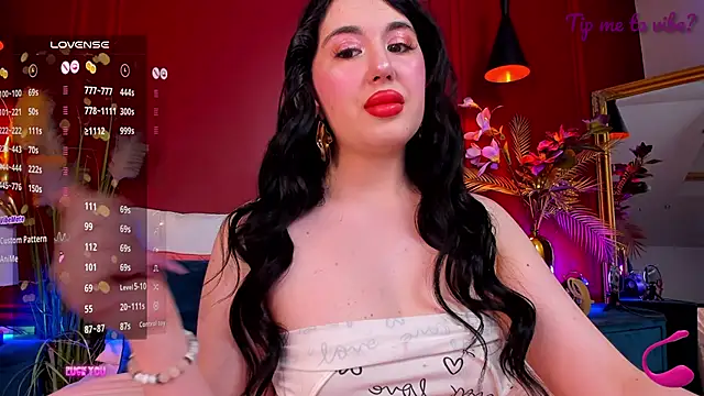 Snapshot of Mayzzie chatting on May 2026 07:22:02 PM Mayzzie online show from May 2026 07:22:02 PM