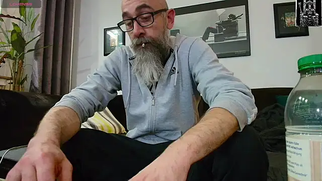 Kingsscepter online show from February 2025 09:25:02 PM