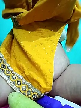 hotty manisha online show from October 2025 05:03:01 PM