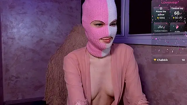 Domiiiniiicana online show from April 2026 05:32:01 PM