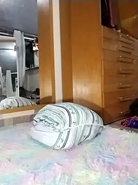 Luci foxx online show from April 2026 09:39:33 PM