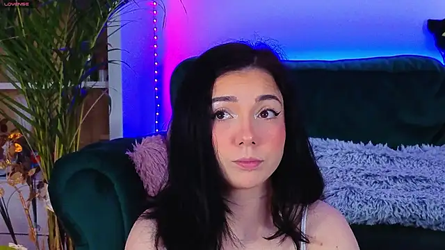 AveryWillow online show from March 2026 10:03:01 PM