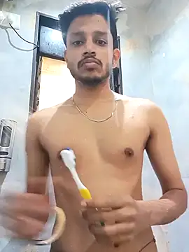 skinnyyyyyyyyy online show from December 2025 05:03:01 AM