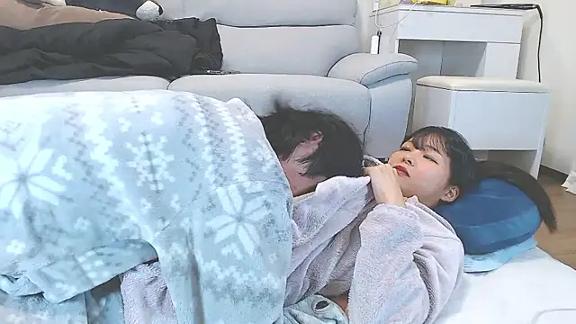 nmnk CH online show from October 2025 12:30:02 AM