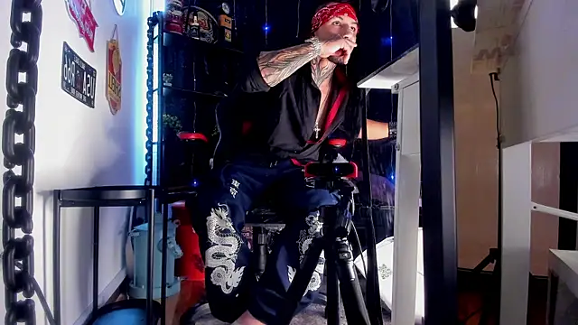 the beast master  online show from December 2025 09:55:02 PM