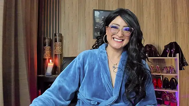 Snapshot of AdeleMourfg chatting on February 2026 06:26:01 AM AdeleMourfg online show from February 2026 06:26:01 AM