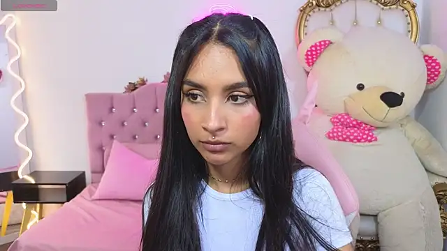 Snapshot of Jazmin_tay chatting on March 2025 07:18:01 PM Jazmin tay online show from March 2025 07:18:01 PM
