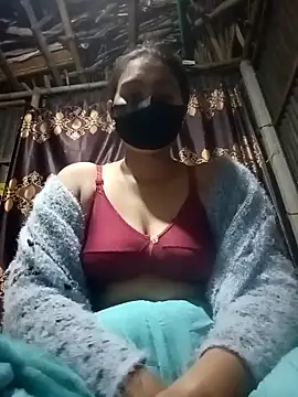 Snapshot of HenaAra chatting on February 2025 05:56:02 PM HenaAra online show from February 2025 05:56:02 PM