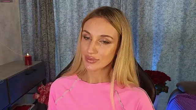 Megan Kira online show from March 2026 10:42:01 AM