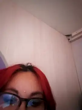 Snapshot of abril_ch_ chatting on January 2025 06:12:02 PM abril ch online show from January 2025 06:12:02 PM