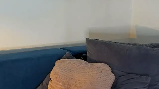 IvyKaelani online show from February 2025 12:30:01 AM