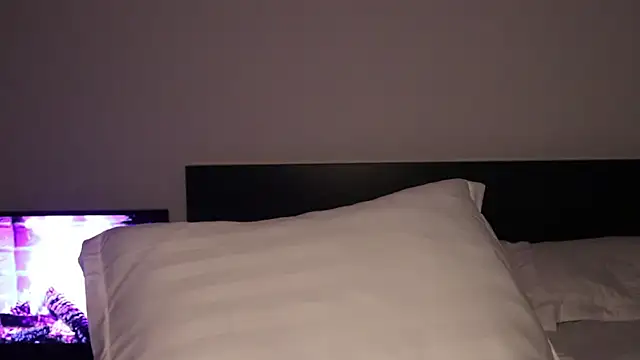 IvyKaelani online show from February 2026 04:36:01 PM