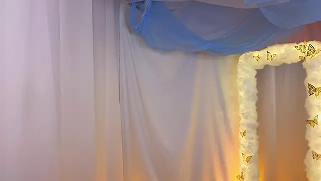 AlisiaSpinnet  online show from January 2025 07:15:01 AM