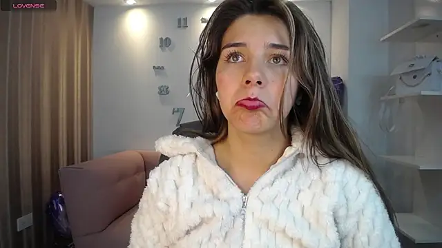 1Sloppy Fox4 online show from February 2025 08:57:02 AM