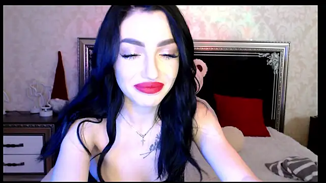 NancyLovee  online show from January 2025 05:20:01 PM