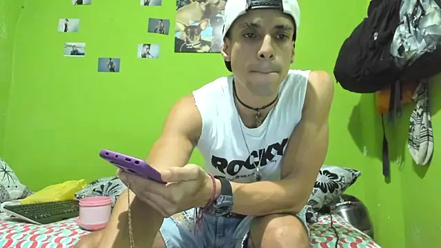 Snapshot of MikeRose94 chatting on June 2026 06:45:01 PM MikeRose94 online show from June 2026 06:45:01 PM