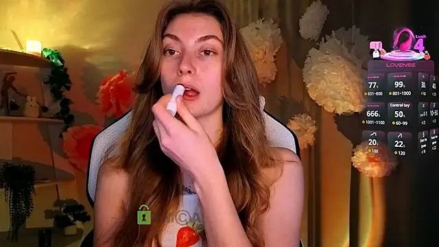 lady curls online show from April 2026 09:35:01 PM