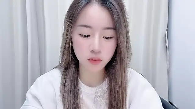 Snapshot of chloe-01 chatting on January 2025 12:52:01 PM chloe-01 online show from January 2025 12:52:01 PM