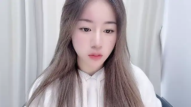 Snapshot of chloe-01 chatting on January 2025 03:17:01 AM chloe-01 online show from January 2025 03:17:01 AM