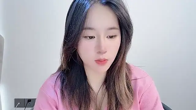 Snapshot of chloe-01 chatting on December 2025 03:34:01 AM chloe-01 online show from December 2025 03:34:01 AM