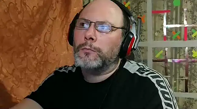 Snapshot of AgnichBan chatting on January 2025 02:39:01 PM AgnichBan online show from January 2025 02:39:01 PM