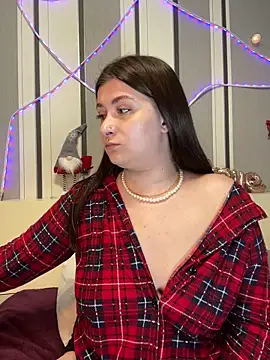 Jadelli online show from March 2025 06:05:02 PM