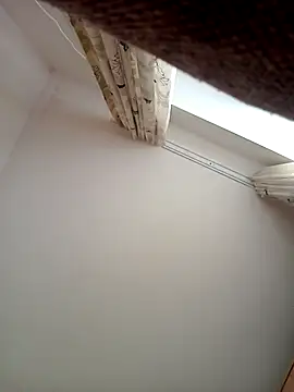 Snapshot of Virgin_Pussy_Love chatting on December 2024 12:44:01 PM Virgin Pussy Love online show from December 2024 12:44:01 PM