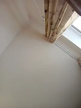 Snapshot of Virgin_Pussy_Love chatting on December 2024 12:30:02 PM Virgin Pussy Love online show from December 2024 12:30:02 PM