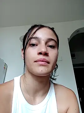 Snapshot of Virgin_Pussy_Love chatting on September 2025 01:55:02 PM Virgin Pussy Love online show from September 2025 01:55:02 PM