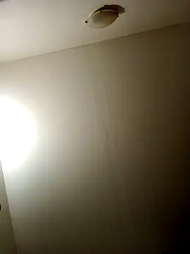 Snapshot of Virgin_Pussy_Love chatting on November 2025 03:34:02 PM Virgin Pussy Love online show from November 2025 03:34:02 PM