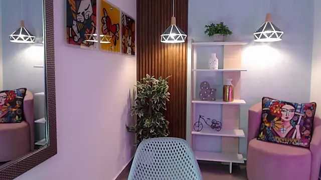 Dalila Sky online show from April 2026 06:04:02 PM