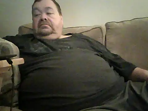 Snapshot of hitman_35 chatting on November 2025 04:37:02 AM hitman 35 online show from November 2025 04:37:02 AM