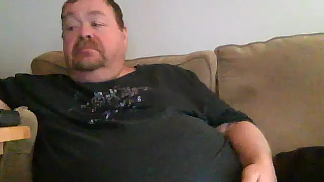 Snapshot of hitman_35 chatting on May 2026 03:02:01 AM hitman 35 online show from May 2026 03:02:01 AM