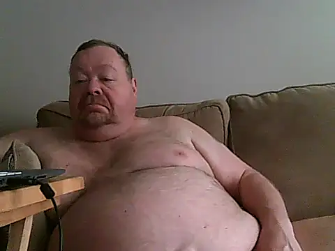 Snapshot of hitman_35 chatting on May 2026 04:05:02 PM hitman 35 online show from May 2026 04:05:02 PM