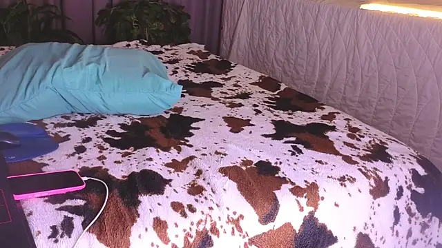 missnew2 online show from November 2025 05:40:01 AM