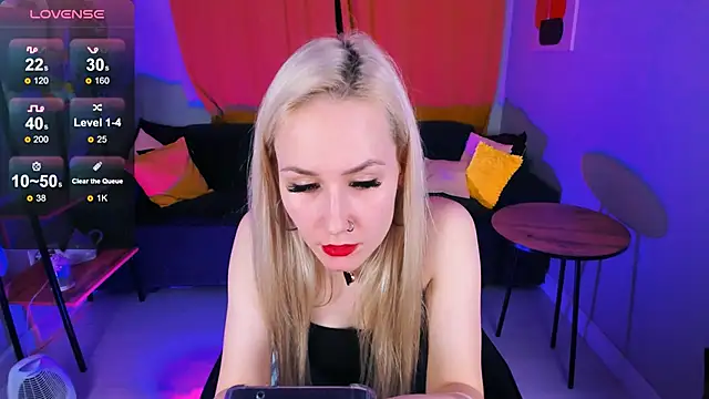 Snapshot of Bunny__of_love chatting on December 2024 07:54:01 PM Bunny of love online show from December 2024 07:54:01 PM