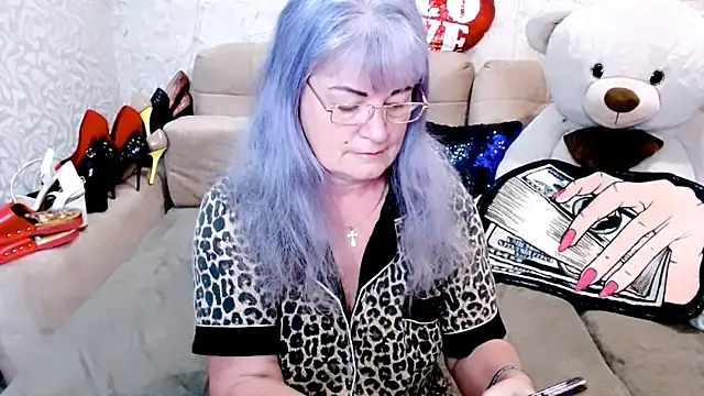 Snapshot of SiberiabBerry chatting on April 2026 01:07:02 AM SiberiabBerry online show from April 2026 01:07:02 AM