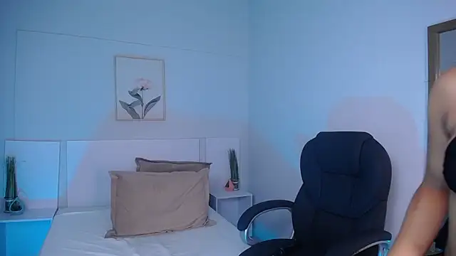 violeta leon online show from December 2024 06:37:02 AM