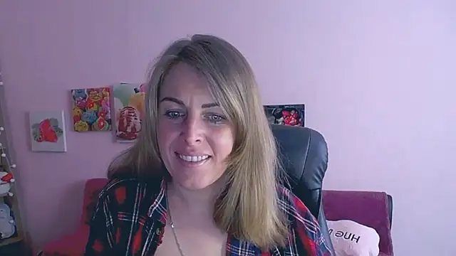 Hot Milady online show from March 2025 08:24:02 AM