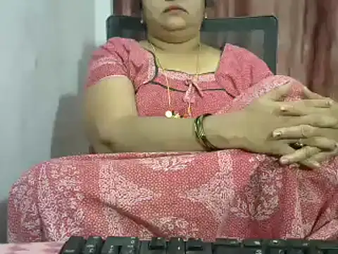 Snapshot of Naughty_Nityaa chatting on January 2025 02:25:02 PM Naughty Nityaa online show from January 2025 02:25:02 PM