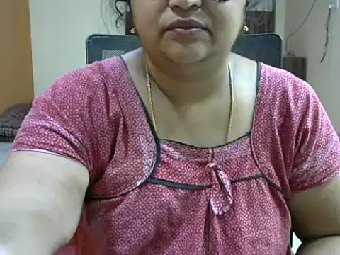Snapshot of Naughty_Nityaa chatting on February 2025 01:09:01 AM Naughty Nityaa online show from February 2025 01:09:01 AM