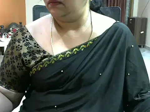 Snapshot of Naughty_Nityaa chatting on February 2025 01:55:02 PM Naughty Nityaa online show from February 2025 01:55:02 PM