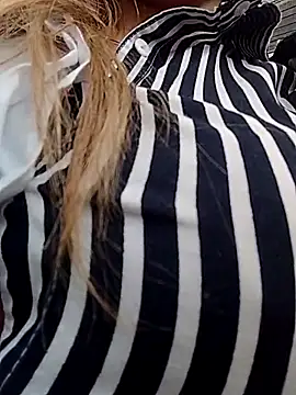 Katalina S3xy online show from December 2025 12:20:01 PM