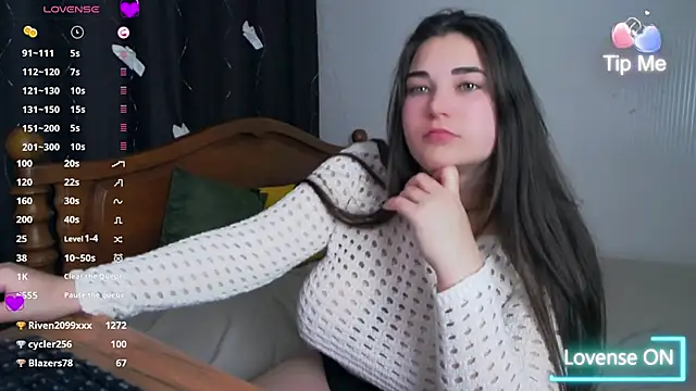 Lillianhot68 online show from February 2025 02:24:01 PM