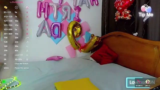 Lillianhot68 online show from February 2025 01:53:02 PM