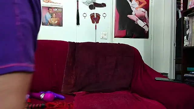 Snapshot of Alice_Love_69 chatting on February 2026 03:54:01 AM Alice Love 69 online show from February 2026 03:54:01 AM