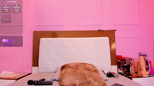 alysonJackson online show from November 2025 07:35:02 PM