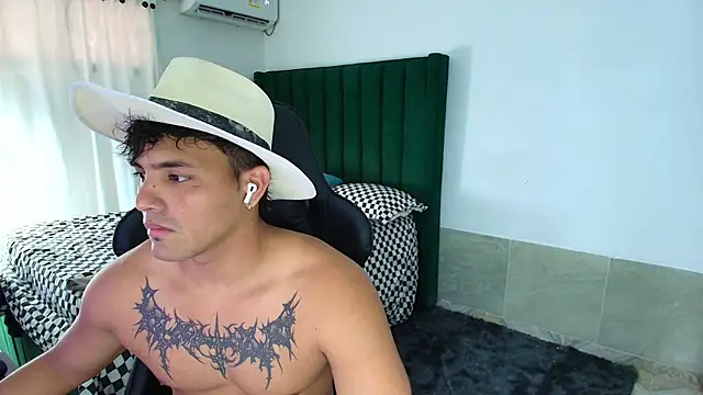 man dur07 online show from February 2026 09:07:01 PM